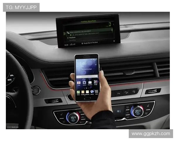 奔驰网上娱乐与智能互联，开启未来出行娱乐新篇章